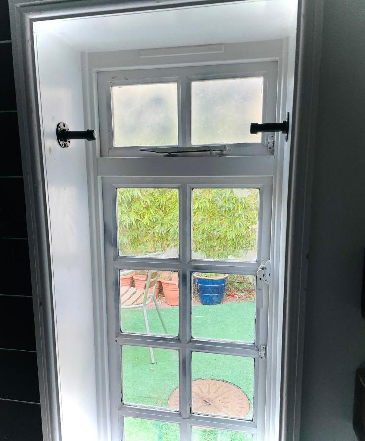 The Beehive, Ground Floor Apartment In Norfolk, No Shared Amenities سوق داونهام المظهر الخارجي الصورة