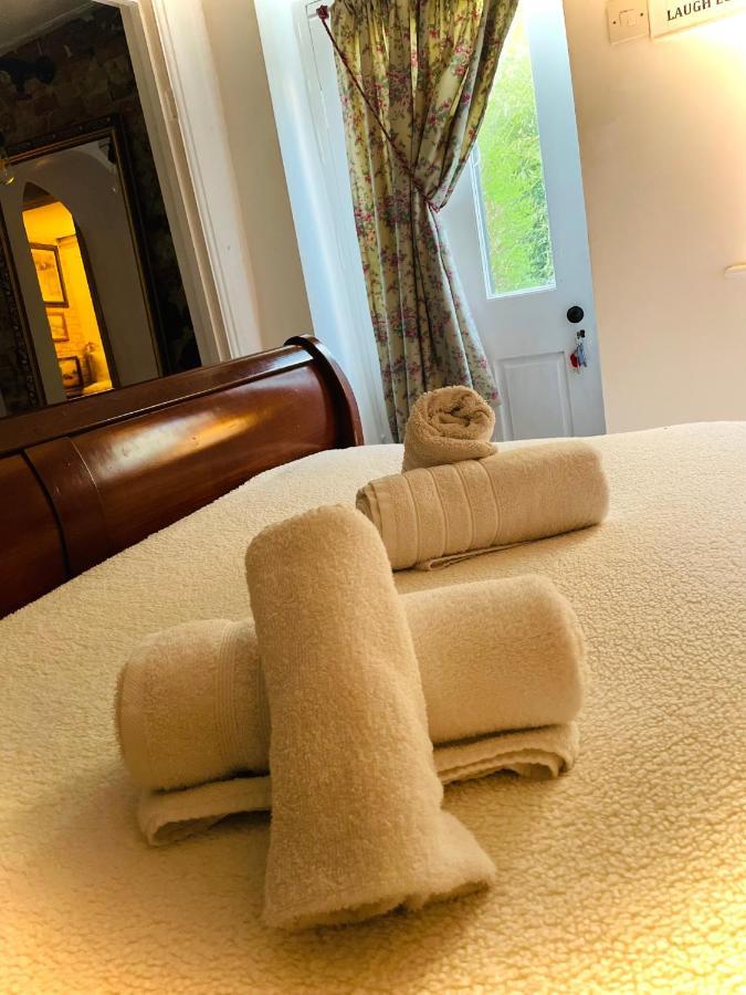 The Beehive, Ground Floor Apartment In Norfolk, No Shared Amenities سوق داونهام المظهر الخارجي الصورة