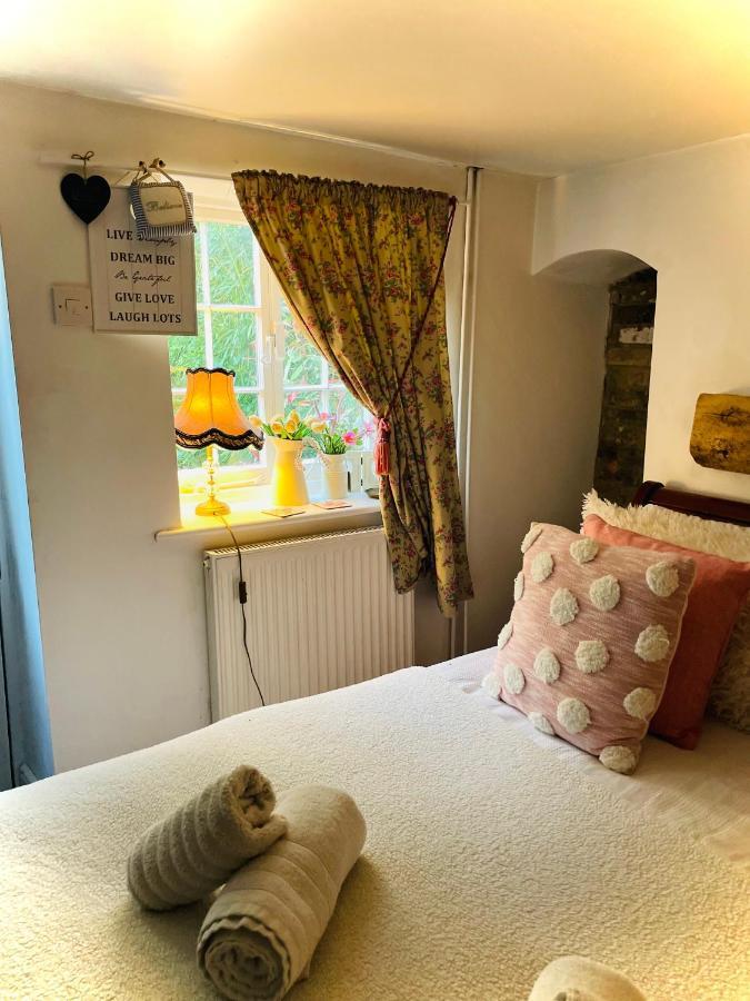 The Beehive, Ground Floor Apartment In Norfolk, No Shared Amenities سوق داونهام المظهر الخارجي الصورة